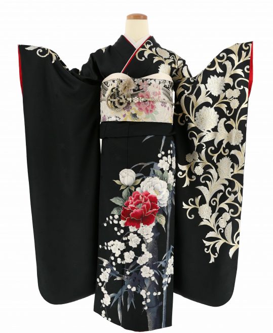 成人式振袖[個性的]黒に紅白の牡丹、銀彩の唐草文様[身長175cmまで]No.1115